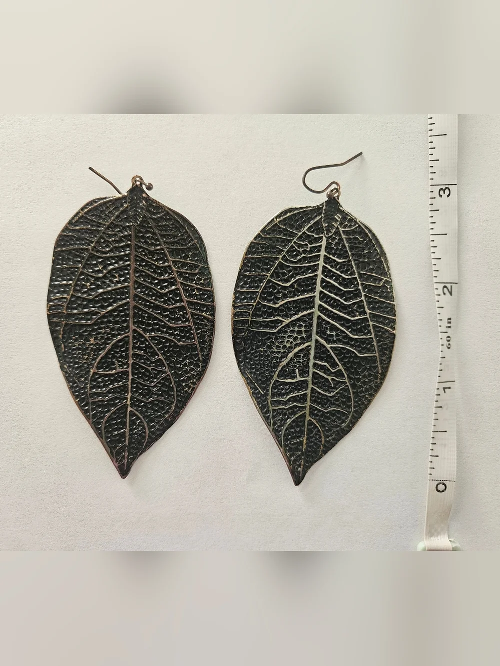Vintage Leaf Dangle Earrings Black Silver Retro Cottagecore Bohemian Feminine - Picture 2 of 4